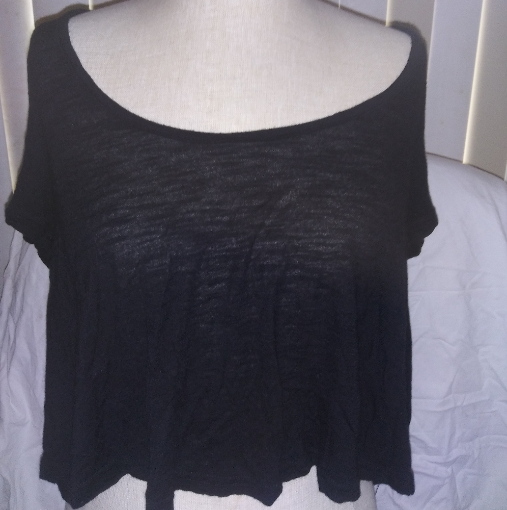 Black Guess Crop Top